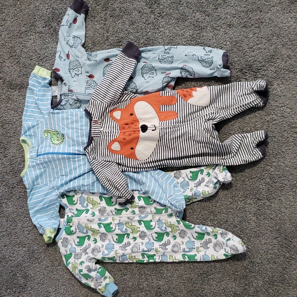 Gerber Infant Sleep N' Plays Size 0-3M Bundle of Four